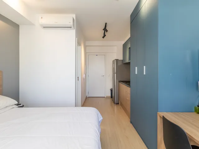 Imagem: O studio possui 1 Dormitório, 1 Suíte, 1 Banheiro,