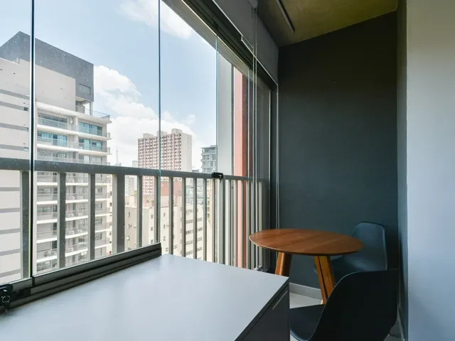 Imagem: Apartamento à venda no bairro Cerqueira