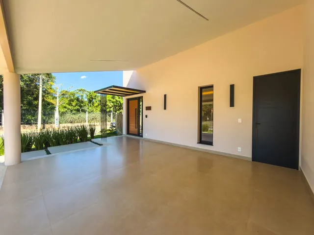 Imagem 8: Casa de Luxo em Condomínio no Bairro Caldeira em Indaiatuba-Sp, com 3 Quartos, 3 Suítes, 2 Salas e 150M² de Área