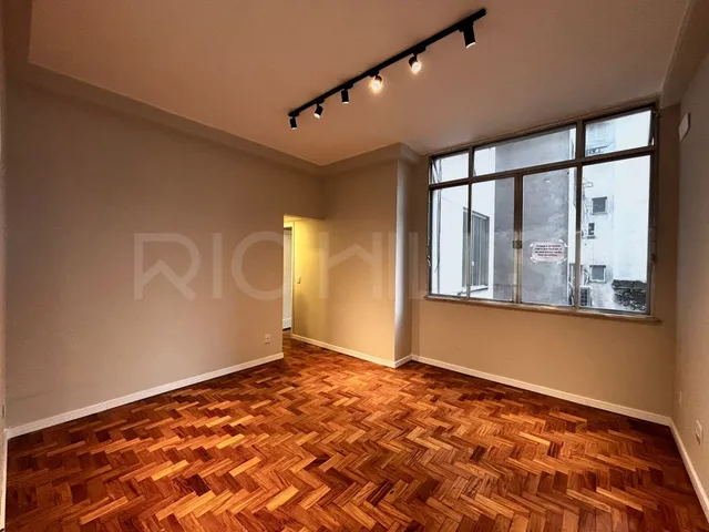 Imagem 5: Apartamento de 3 quartos à venda no Edifício Vergara, com 90m², na Praia de Icaraí