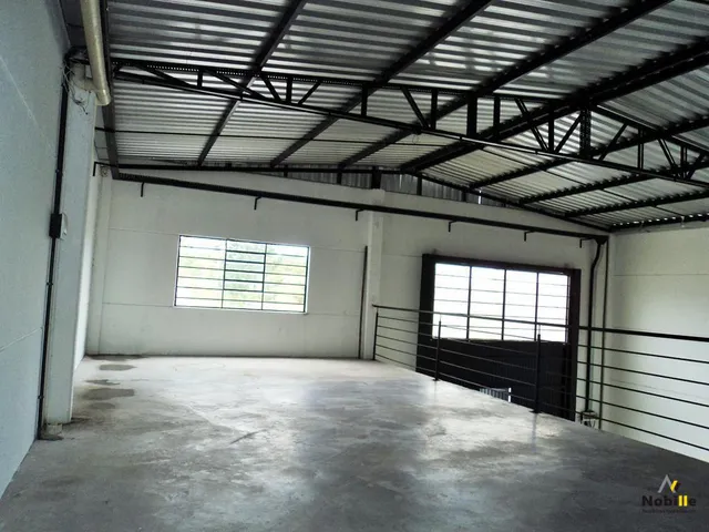 Imagem 7: Pavilhão Galpão / depósito com 4 vagas na garagem