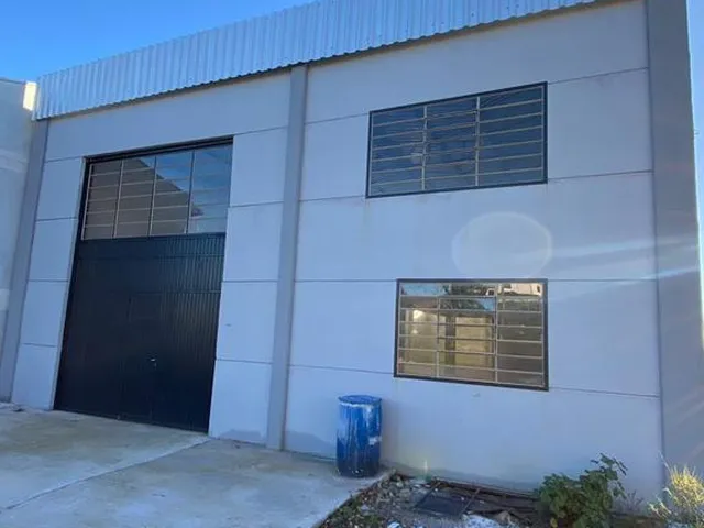 Imagem 15: Pavilhão Galpão / depósito com 4 vagas na garagem