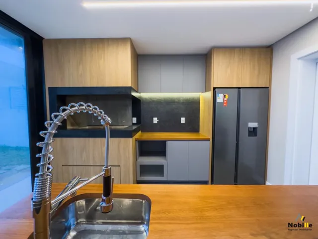 Imagem 15: Casa em Condomínio com 4 dormitórios em Xangrila - Piscina, Churrasqueira e Segurança