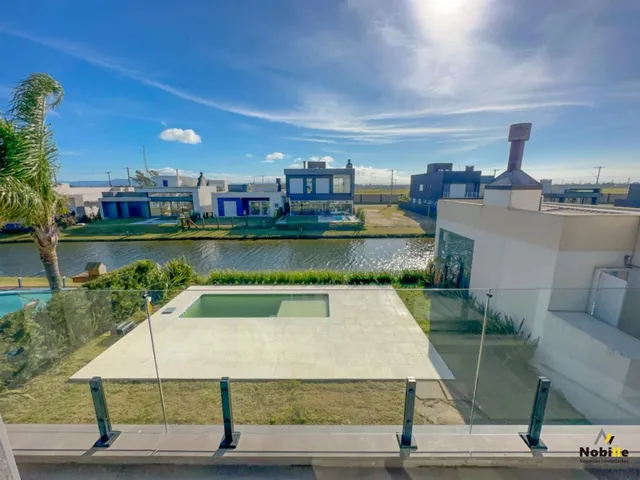 Imagem 5: Casa em Condomínio com 4 dormitórios em Xangrila - Piscina, Churrasqueira e Segurança