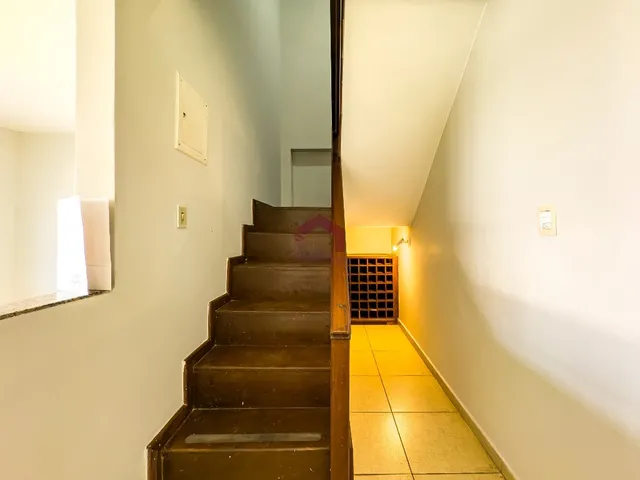Imagem 8: QR 1 - 219M² - 3 QUARTOS - SUÍTE - CASA SOLTA - CANDANGOLÂNDIA