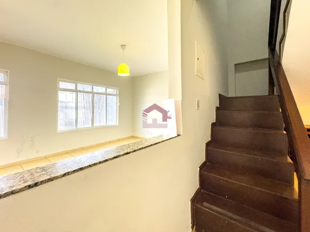 Imagem 9: QR 1 - 219M² - 3 QUARTOS - SUÍTE - CASA SOLTA - CANDANGOLÂNDIA
