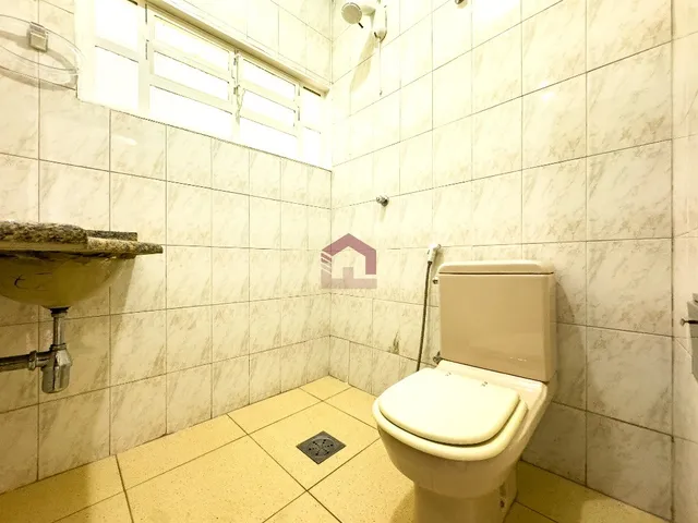 Imagem 10: QR 1 - 219M² - 3 QUARTOS - SUÍTE - CASA SOLTA - CANDANGOLÂNDIA