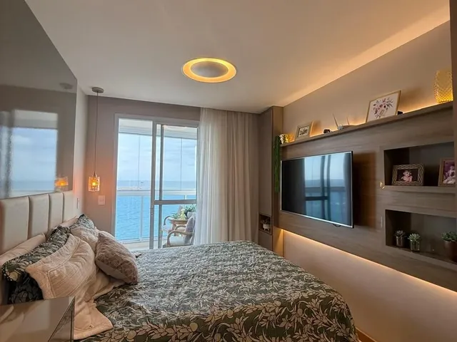 Imagem 8: Apartamento frente mar na Praia de Itapuã, 130m², 4 quartos, 2 suítes, 2 vagas soltas