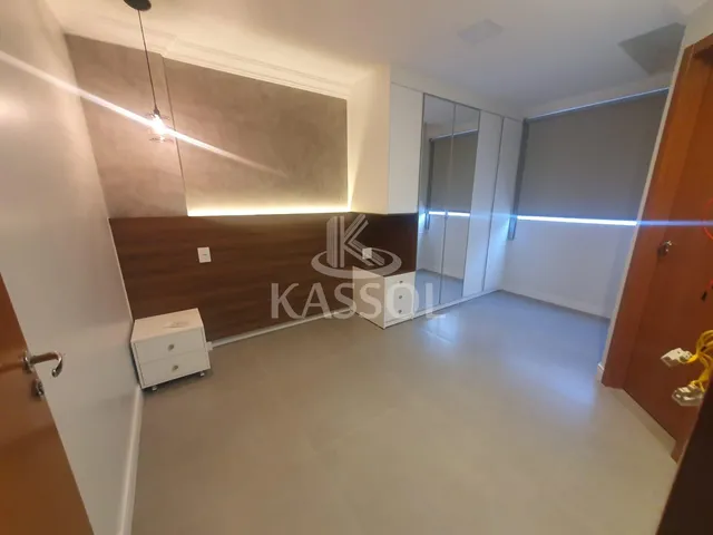 Imagem 9: Apartamento 1 suíte + 2 quartos, sacada com churrasqueira, 2 vgs de garagem