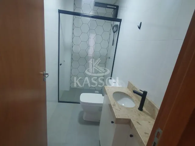 Imagem 11: Apartamento 1 suíte + 2 quartos, sacada com churrasqueira, 2 vgs de garagem
