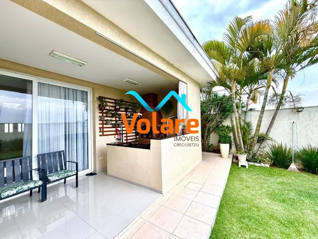 Imagem 2: Impecável casa em condomínio com 4 quartos e 4 suítes no bairro Suru em Santana de