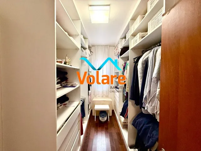 Imagem 3: Impecável casa em condomínio com 4 quartos e 4 suítes no bairro Suru em Santana de