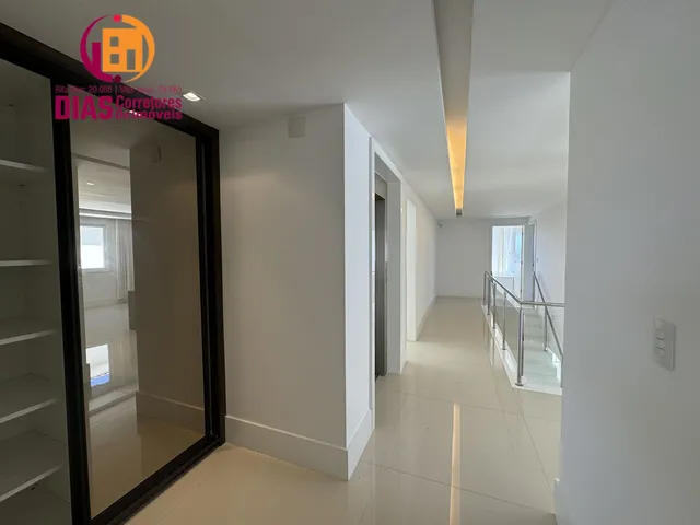Imagem 3: Alugo Casa Duplex no Alphaville I com 590m2, 5/4 todos suítes, piscina, cinema, Salvador