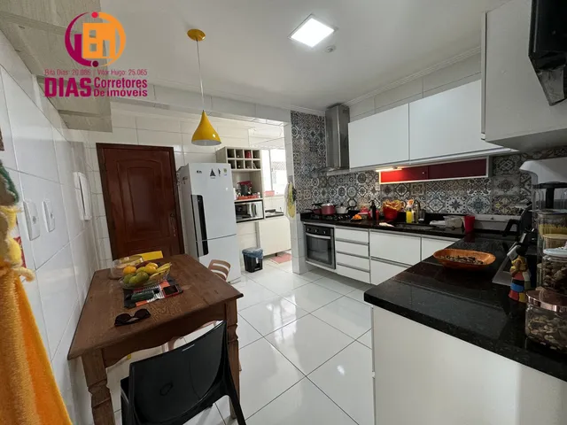 Imagem 13: Vendo apartamento com 126m², varanda, 3/4, 1 suíte, armários e ar, dependência, 1