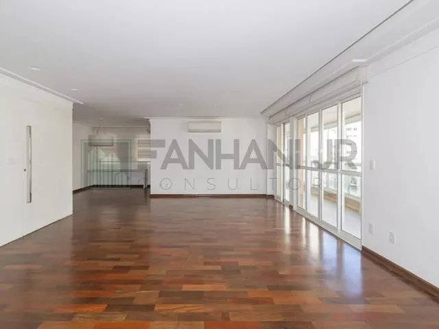 Imagem 16: Imóvel Exclusivo no Itaim Bibi: Apartamento reformado com 3 suítes, 3 salas, 5