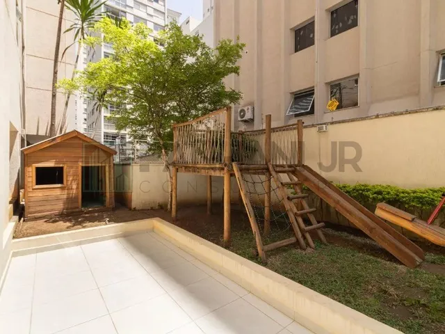 Imagem 14: Imóvel Exclusivo no Itaim Bibi: Apartamento reformado com 3 suítes, 3 salas, 5
