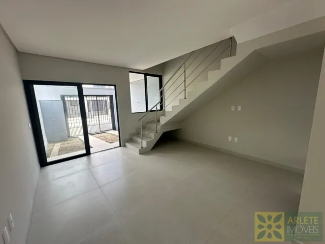 Imagem 8: Sobrado - Porto Belo Sc
