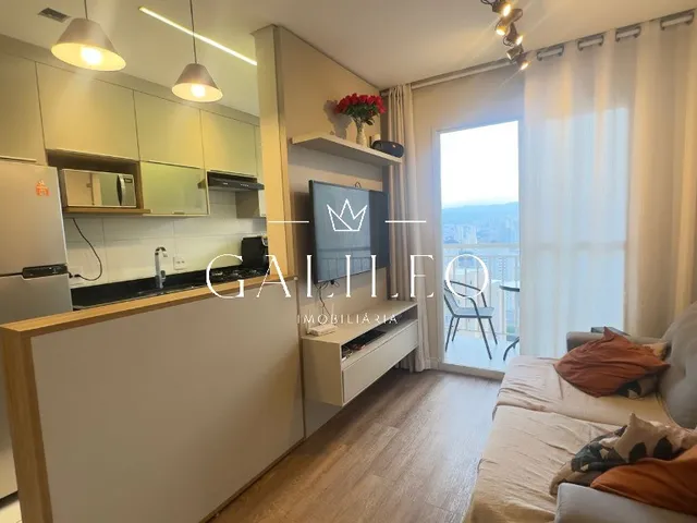 Imagem: O apartamento possui 2 Dormitórios, 1 Banheiro, 1 Vaga na