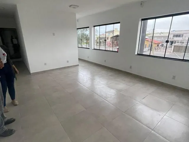 Imagem 8: Aluguel de Sala Comercial no Centro de Tramandaí - Confira!