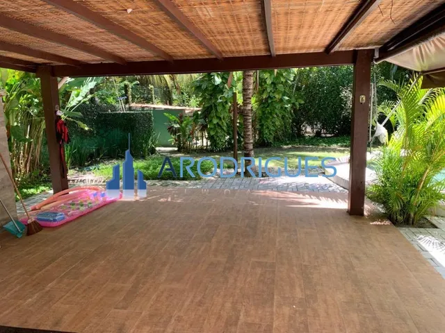 Imagem 15: Casa Para Locação Anual em Busca Vida: Imóvel Exclusivo com 5 Quartos, 2 Suítes e