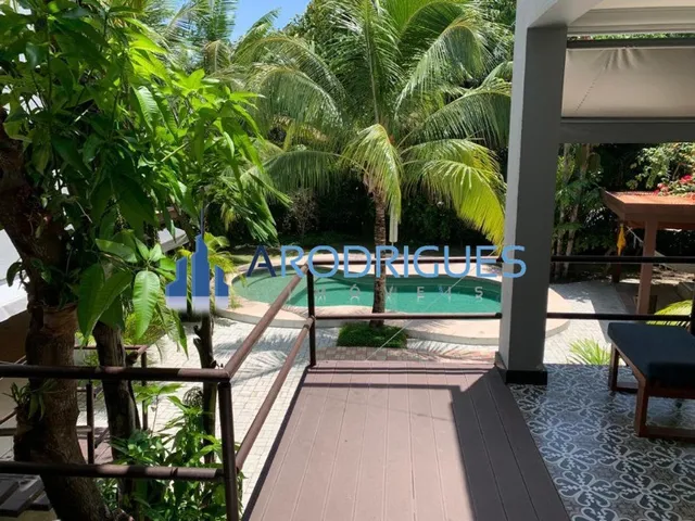 Imagem 9: Casa Para Locação Anual em Busca Vida: Imóvel Exclusivo com 5 Quartos, 2 Suítes e
