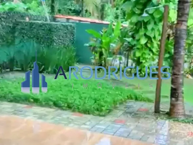 Imagem 3: Casa Para Locação Anual em Busca Vida: Imóvel Exclusivo com 5 Quartos, 2 Suítes e