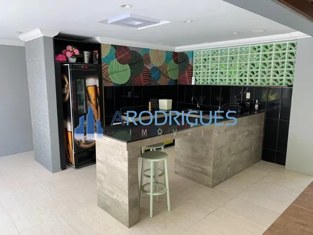 Imagem 6: Casa Para Locação Anual em Busca Vida: Imóvel Exclusivo com 5 Quartos, 2 Suítes e