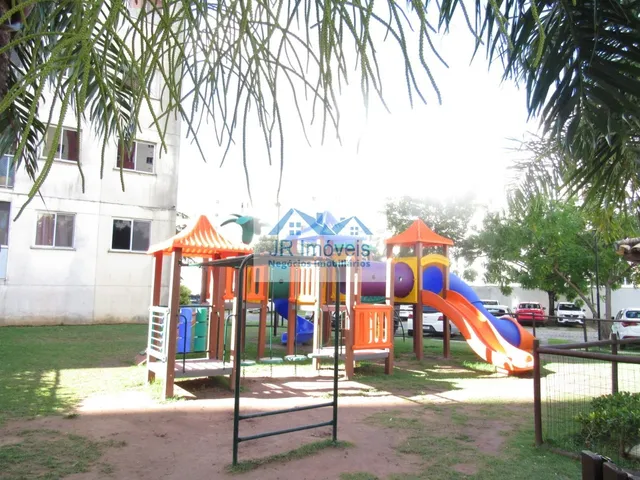 Imagem 14: Apartamento à Venda de 2 Quartos no Condomínio Reserva dos Pássaros em Piatã