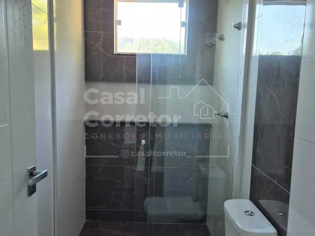 Imagem 2: ENCANTADORA CASA DE 3 DORMITÓRIOS SENDO 1 SUÍTE
