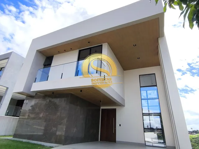 Imagem: A casa em condomínio possui 4 Dormitórios, 4 Suítes, 1