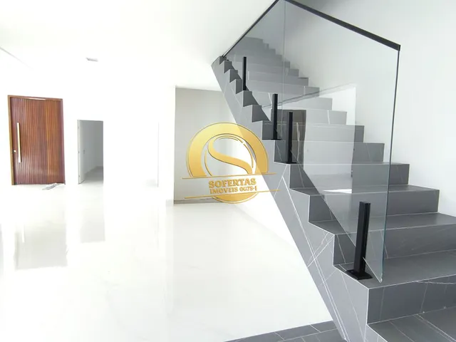 Imagem 4: Excelente casa no condominio Alphaville Mirante com piscina e 4 suítes