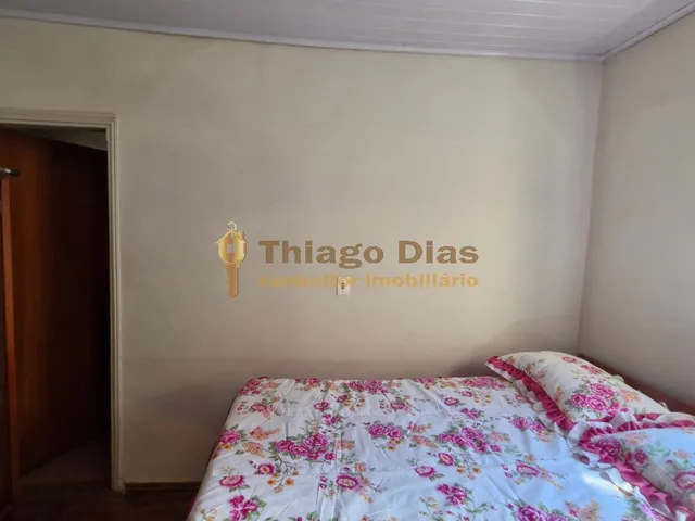 Imagem 9: Salão comercial com casa e sobrado á venda e de esquina na região central da cidade de
