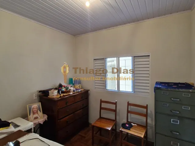 Imagem 13: Salão comercial com casa e sobrado á venda e de esquina na região central da cidade de