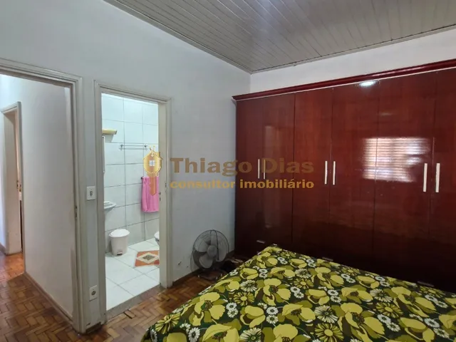 Imagem 10: Salão comercial com casa e sobrado á venda e de esquina na região central da cidade de