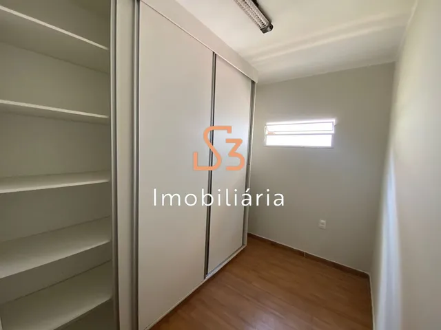 Imagem 14: Imperdível: Casa para locação em Uberlândia-MG, bairro Santa Mônica! 3 quartos, 1
