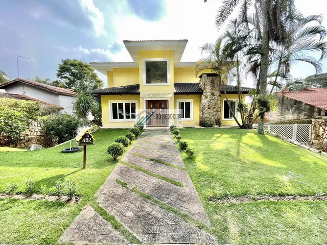 Imagem 11: Casa Contemporânea com Piscina Aquecida, Sauna e 4 Dormitórios à Venda no Condomínio