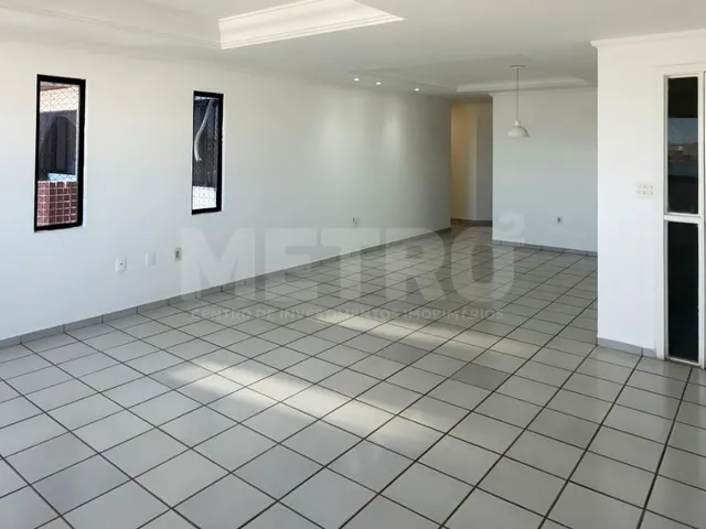 Imagem 6: Apartamento à venda no Edf. Romanne, 4 quartos, orla, Petrolina-PE