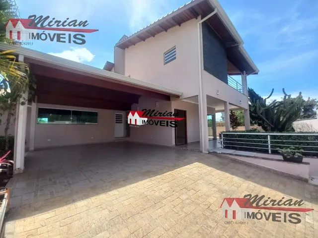 Imagem: Belíssimo Triplex 06 Dormitórios (2 suítes)
