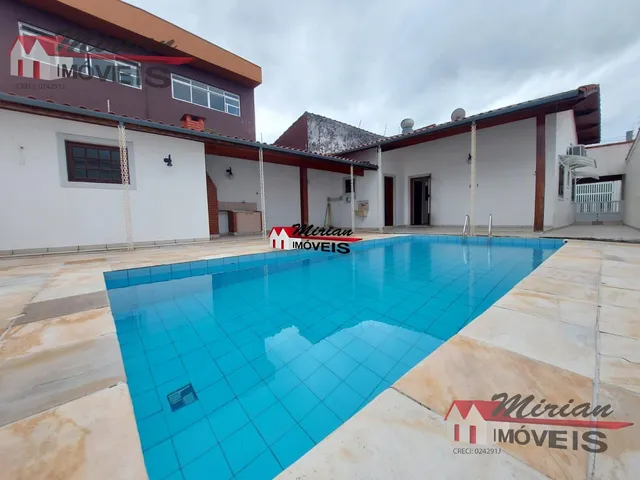 Imagem: Casa Perto do Mar em Bairro Nobre de Peruíbe