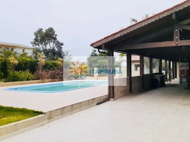 Imagem 3: Casa com 3 suítes