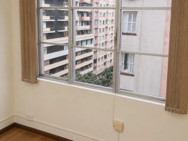 Imagem 2: SALA - Porto Alegre
