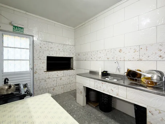 Imagem 14: Apartamento à venda em Porto Alegre-RS, bairro Cavalhada: 2 quartos, 1 banheiro