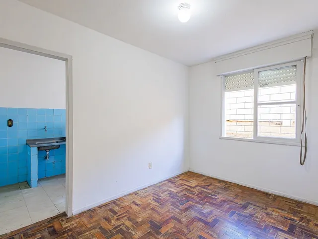 Imagem 2: Apartamento à venda em Porto Alegre-RS, bairro Cavalhada: 2 quartos, 1 banheiro