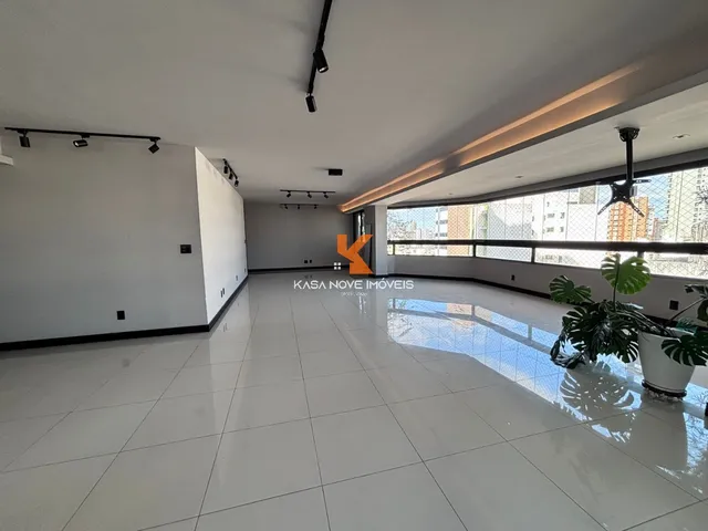 Imagem 3: Apartamento de Luxo na Barra: 4 Quartos, 4 Suítes, 3 Salas, 7 Banheiros, 3 Vagas