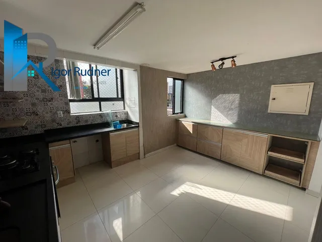 Imagem 8: Cobertura Triplex ? 170 m², 4 Quartos, Piscina Privativa na Pituba