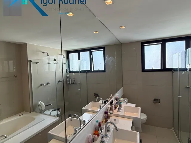 Imagem 10: Villaggio Panamby - 206 m², 4 Suítes, 4 Vagas, Nascente