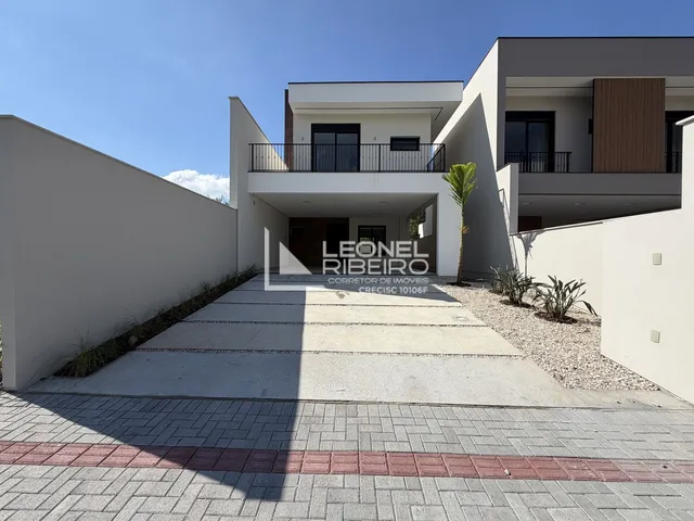 Imagem 2: Casa Sobrado com 3 dormitórios suítes à venda, 160,79 m² no bairro Padre Martinho