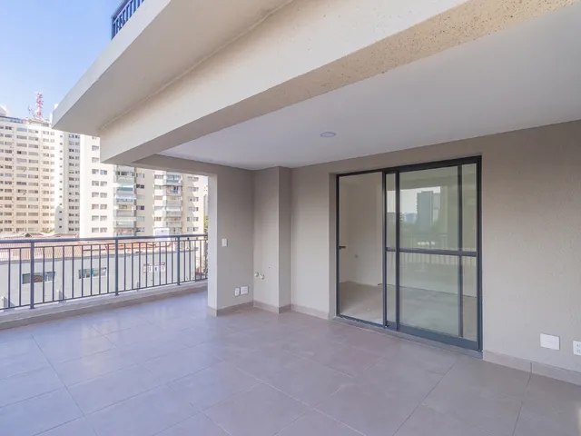 Imagem: O apartamento possui 2 Dormitórios, 1 Suíte, 2 Banheiros,