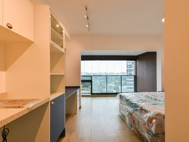 Imagem: O studio possui 1 Dormitório, 1 Suíte, 1 Banheiro, 29m²