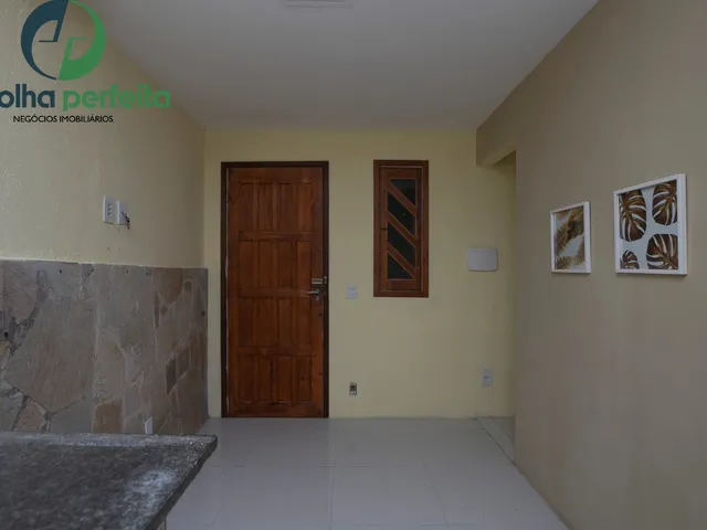 Imagem 2: Apartamento 2 Quartos Itapuã Salvador Varanda e Vista para Cidade
